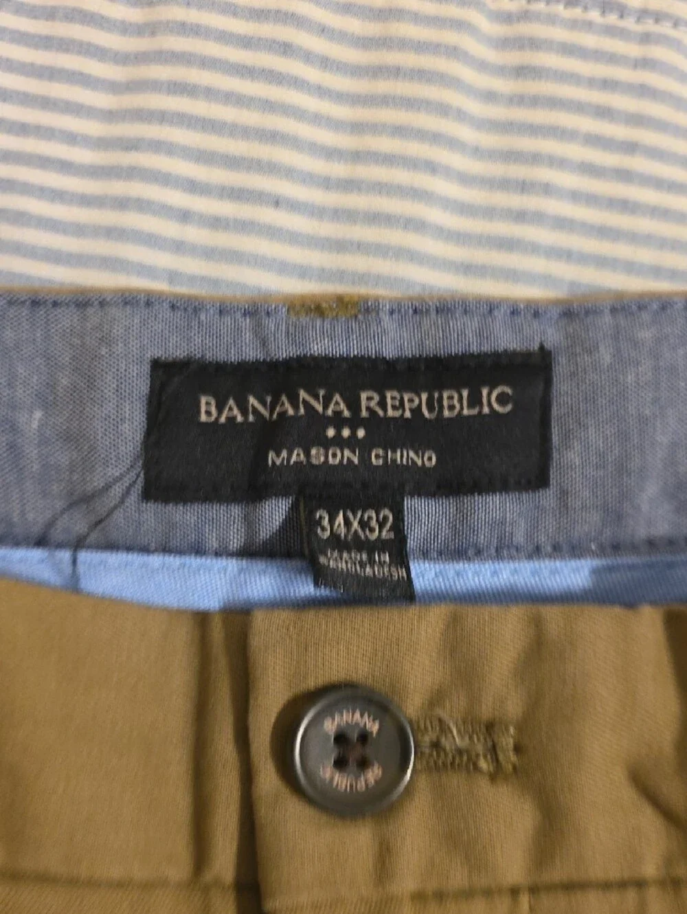 34/32 Banana Republic Men's Chino Pants in Khaki Tan